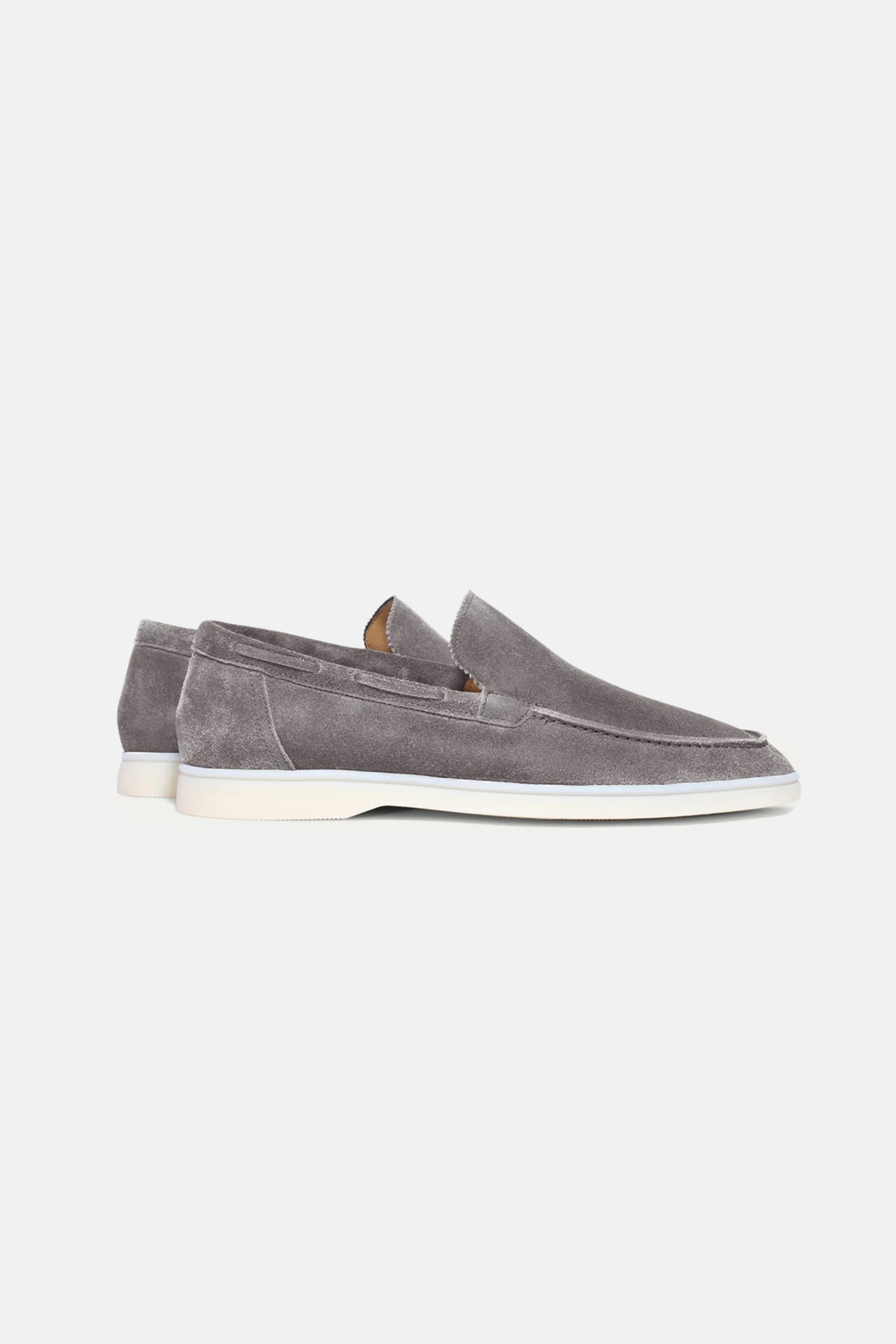 Lage suede loafers grijs
