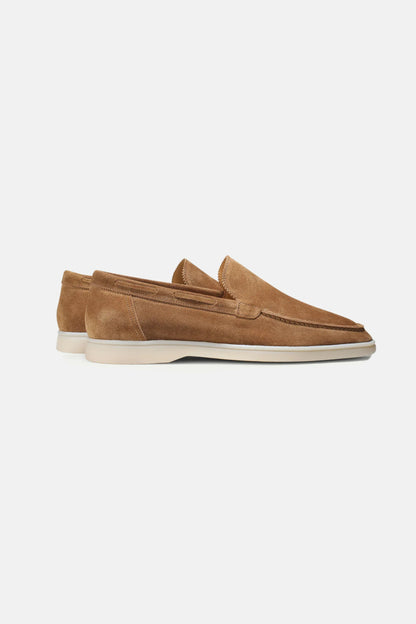 Lage suede loafers caramel