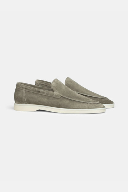 Lage suede loafers licht khaki