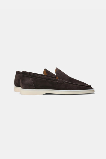 Lage suede loafers donkerbruin