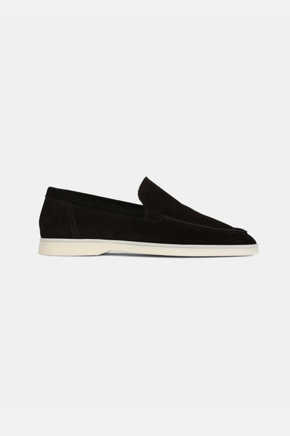 Lage suede loafers zwart